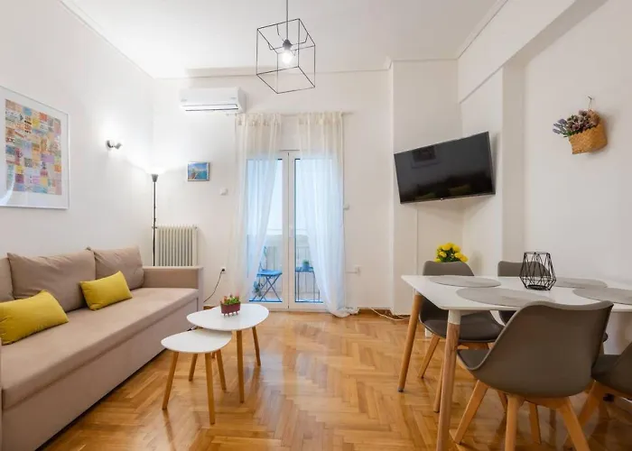Roubnb Acropolis Museum 1Bd Apt